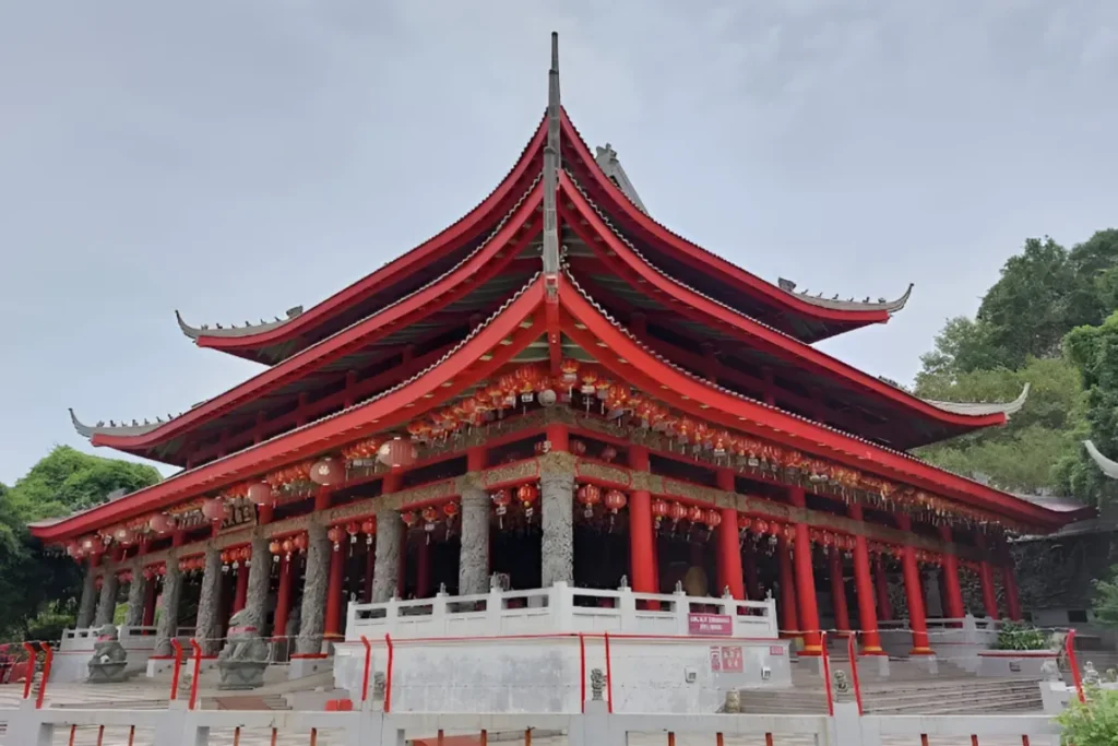 wisata religi di Klenteng Sam Poo Kong