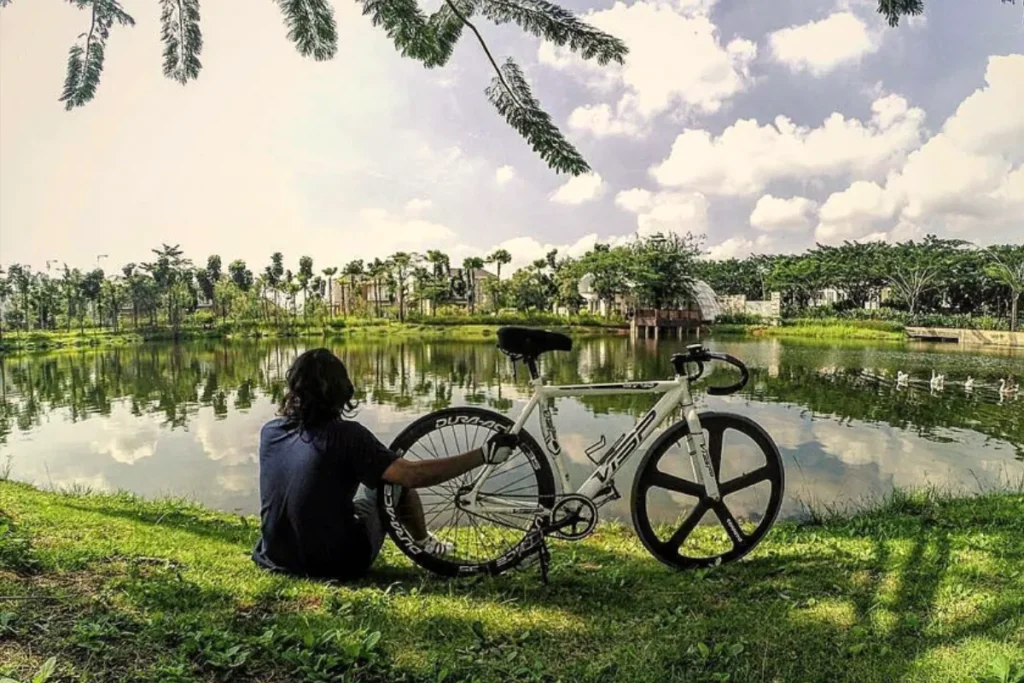 Danau Summarecon Bekasi