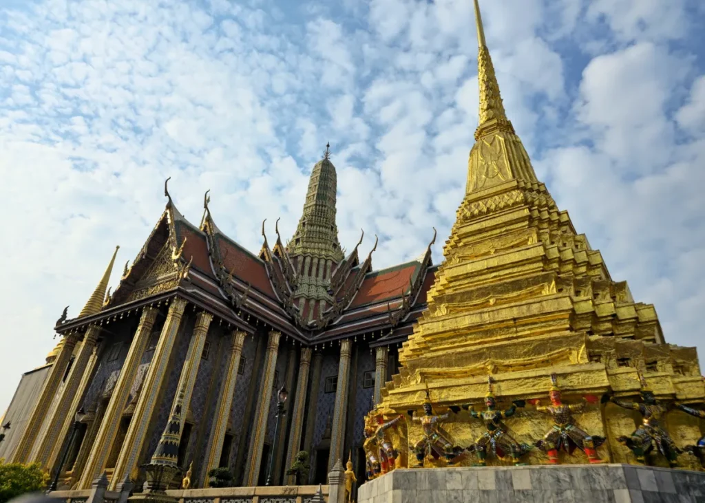 tempat wisata di Thailand yang wajib dikunjungi